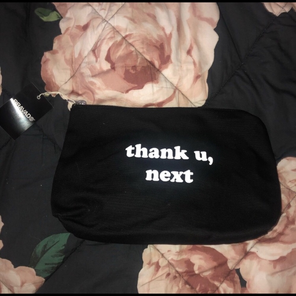 LAST ONE!!! TUN MAKEUP BAG (NWT)